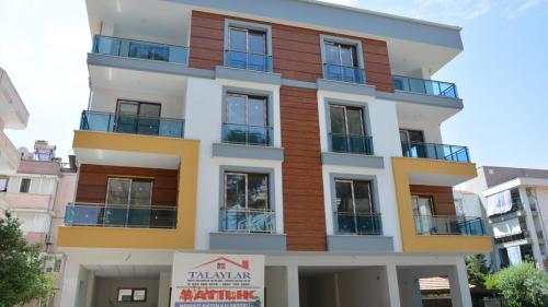DCIM100MEDIADJI_0136.JPG
